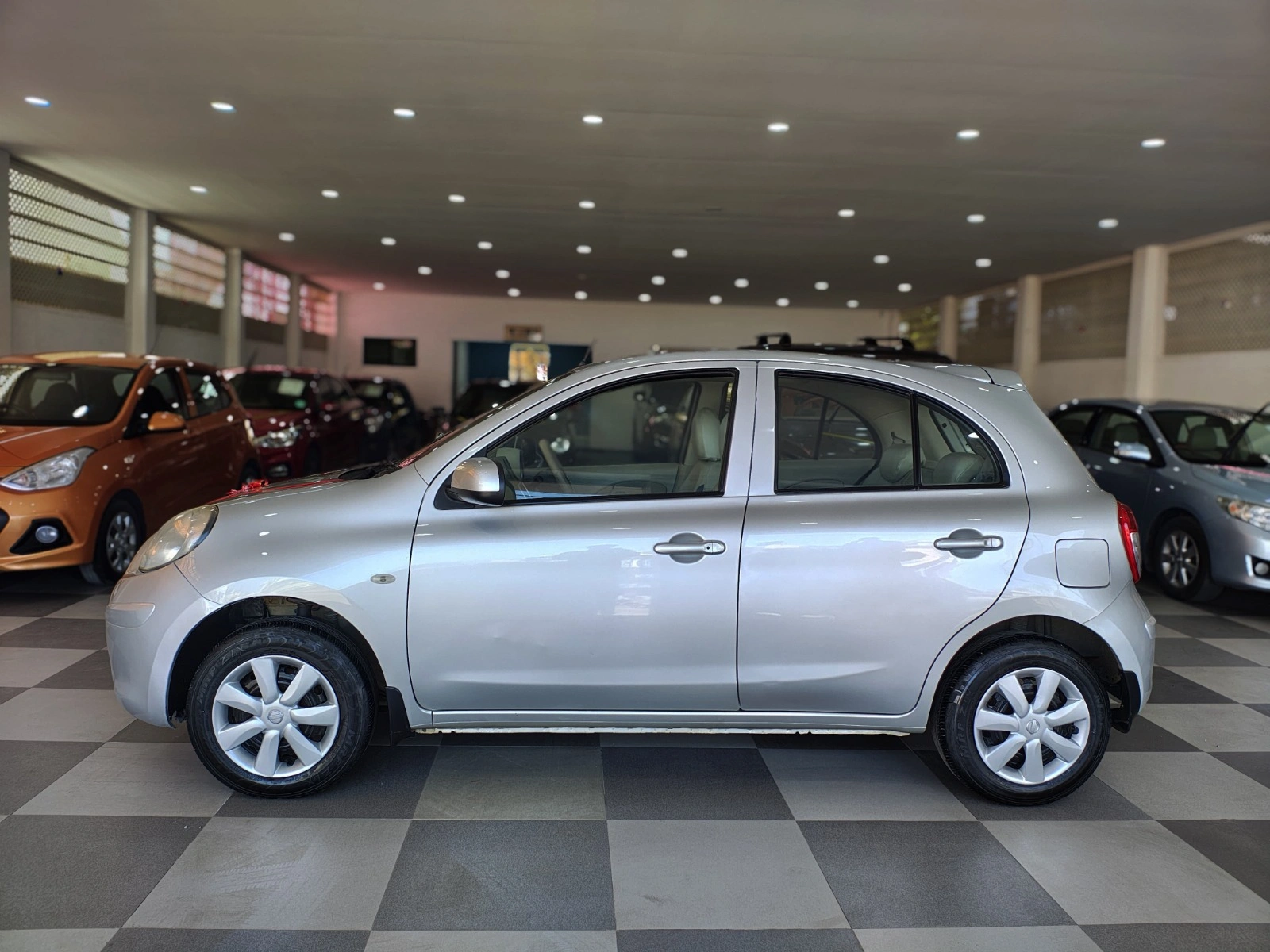 Second Hand Car Buyers in Pallavaram